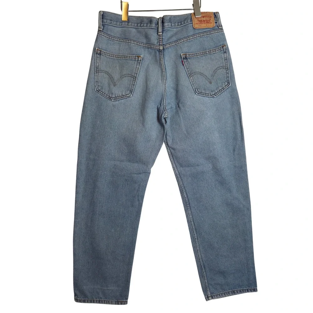 Levis 550 Relaxed Fit Tapered Leg Jeans Mens 35x30 Light Wash Blue Vintage 90s